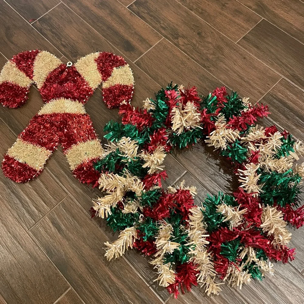 Festive Holiday Wreath and Candy Cane Set